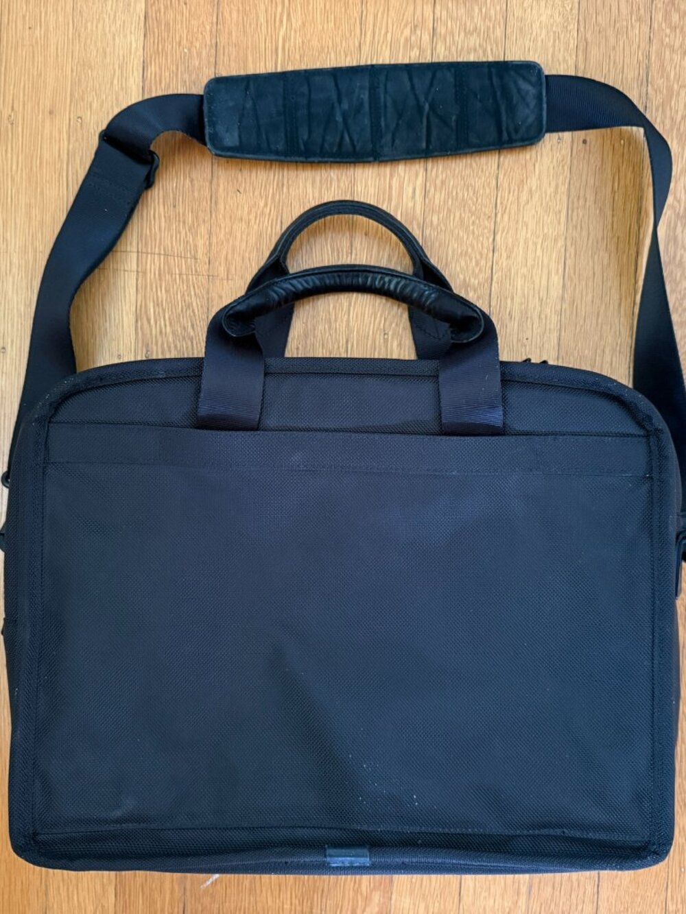 Tumi Alpha Black Ballistic Nylon Briefcase 26145DH - Picture 2 of 5